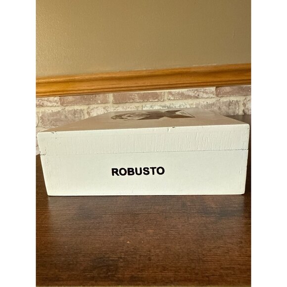 Jericho Hand Made Cigar Wooden Box With Metal Clasp For Storage - Picture 8 of 16